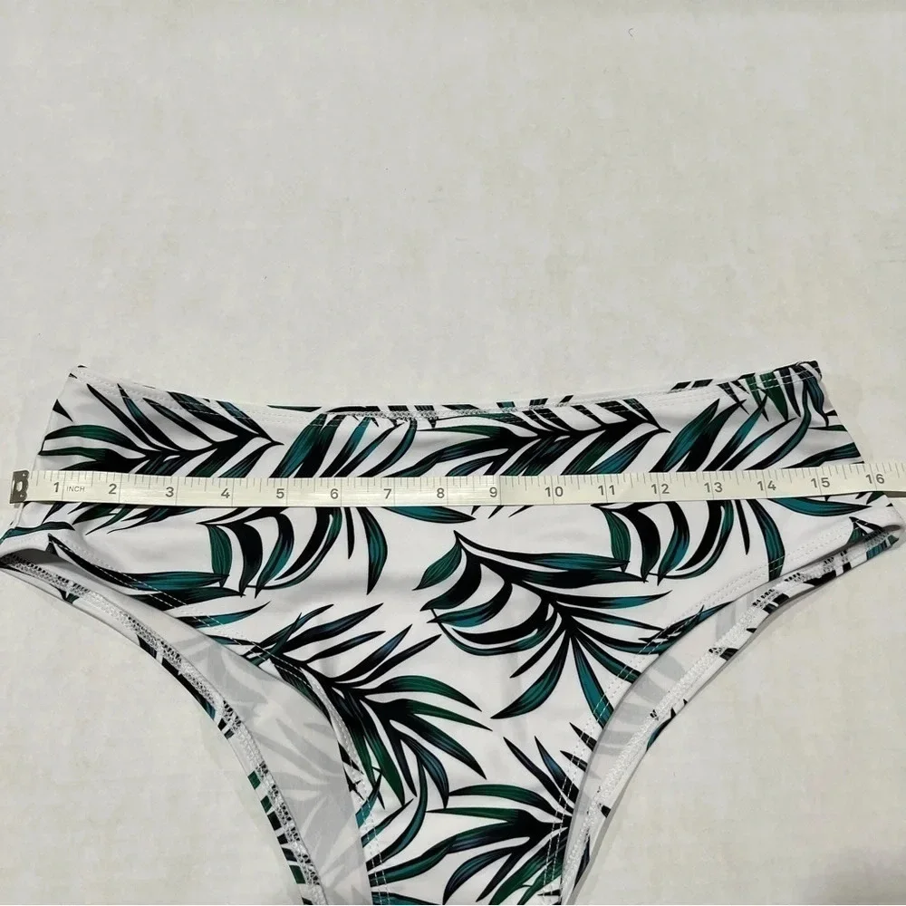SHEIN floral bikini bottoms Size Large - Picture 4 of 7